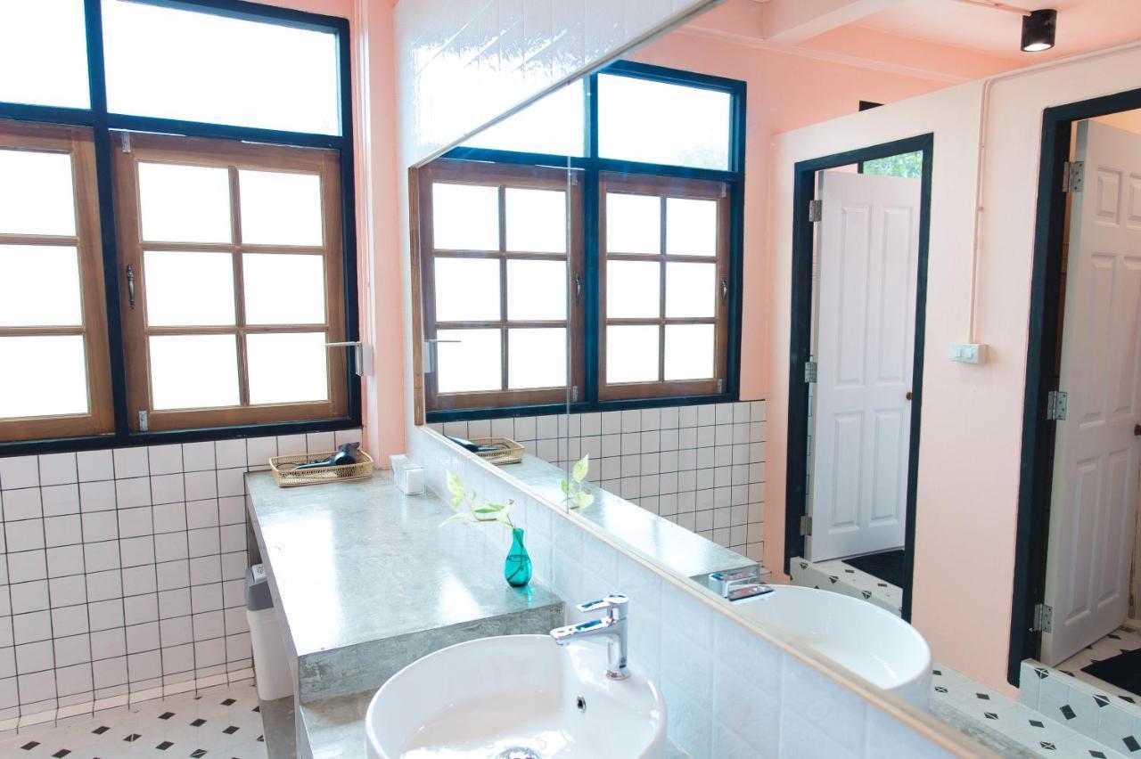 Auberge de jeunesse Bangpho Story à Bangkok Extérieur photo