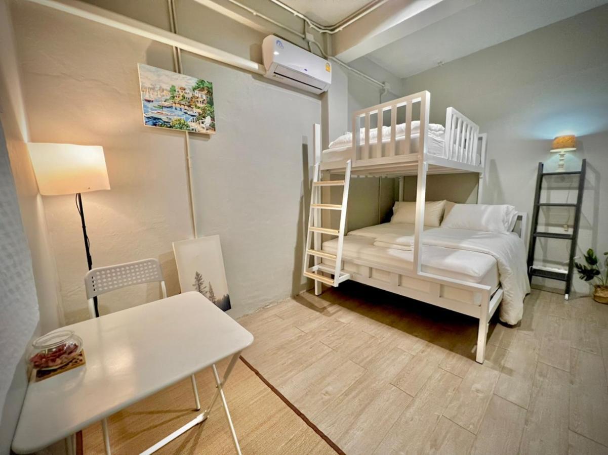 Auberge de jeunesse Bangpho Story à Bangkok Extérieur photo
